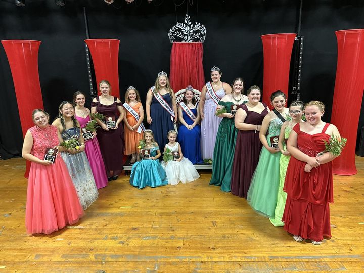 2024 Warren County Fair Queen Competitors